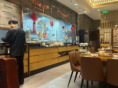 -乐忻皇朝(上海中心大厦店)