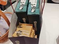 -嘉华鲜花饼·现烤(昆明老街店)