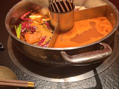 -晓宇重庆火锅(西安荟聚店)