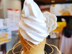 -麦当劳(展览路店)