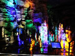 -泰安地下龙宫景区