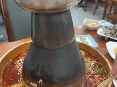 -楼外楼大刀肉传统火锅居(博学路店)