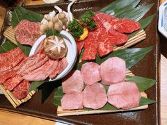 -炼火烤肉店