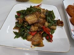 -丁丁土菜馆(潭桥公寓店)