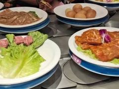 -钱小主·自助回旋烤肉火锅餐厅(东方新天地店)