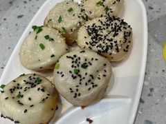 -小杨生煎(金山百联购物中心3楼店)