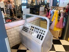 -FAIRYLAND龙族星球主题餐厅(凯丹广场店)