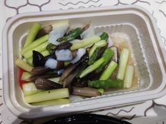 -披云云小馆·味道江湖(姚家园万象汇店)