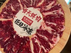 -左庭右院鲜牛肉火锅(金山万达店)