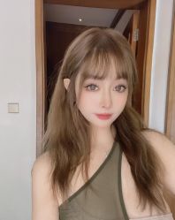 -变画·发型STUDIO