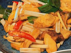 -半山腰·云南菜(侨福芳草地店)