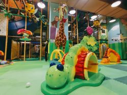 -MELAND(郑州万象城店)