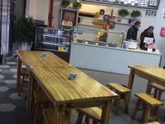 -马德元纯汤牛肉面(太奥广场店)