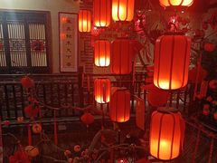 -鱼满舱·鲜活海鲜·正宗鲁菜