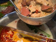 -湊湊火锅·茶憩(打浦桥日月光店)