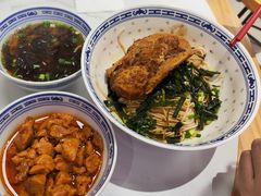 -鲁达面馆本帮风味(共康东路店)