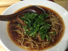 半斤半肉拉面-厝内小眷村(天河南一路店)