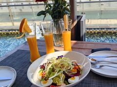 -MONICH牛排融合餐厅(和义大道购物中心店)