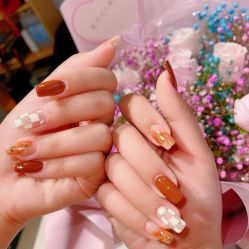 -H12 STAR日式美甲美睫专门店