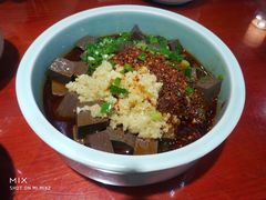 -窄巷子陕菜馆·地道陕西菜(粉巷店)