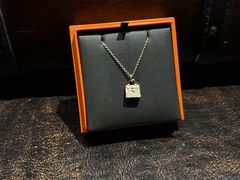 -小飞侠奢侈品回收 寄卖 养护(宝山宝龙广场店)