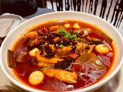 海鲜毛血旺-京华烟云·北京烤鸭(领展购物广场·中关村店)