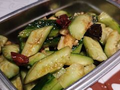 凉拌黄瓜-靓靓蒸虾·头牌蒸虾(雪松路总店)