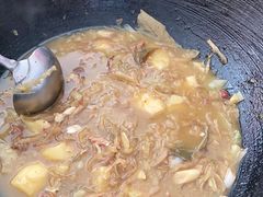 -哈尔滨东北铁锅炖(都督街店)