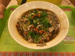 -海口骑楼小吃街