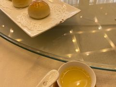 叉烧餐包-太子园林酒家