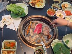 -梨花甄选自助烤肉(小寨原力场店)