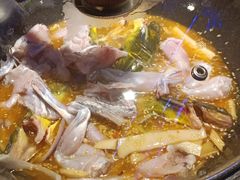 -小小河边鱼(天润城店)
