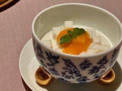 杏仁冻-新荣记(南京西路店)