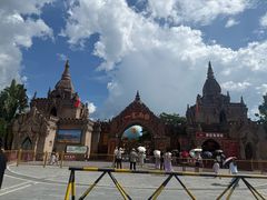 -一寨两国风景区