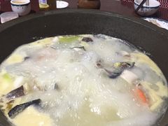 -双廊杨记石锅鱼石锅牛肉