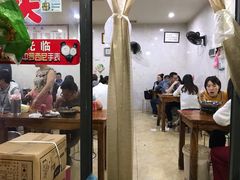 大堂-凡老头米线砂锅(古荡新村西粮站)