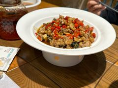 -黄泥岗·地道湖北菜(奥特莱斯店)