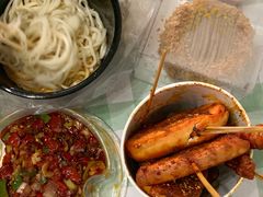 -歹歹的加个面过油肉拌面