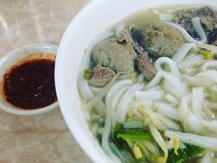 -华威达牛庄(黄埔大道西店)