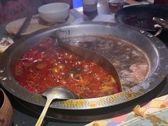 -廖掌柜·重庆鲜货火锅(上海首店)