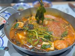 -王奋斗贵州酸汤牛肉火锅