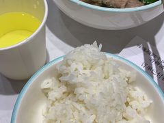 -犇逸·乐山跷脚牛肉·四川现炒(览海店)