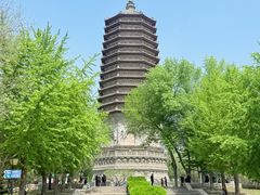 -玲珑塔公园