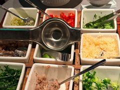 -左庭右院鲜牛肉火锅黑金店(陆家嘴中心店)