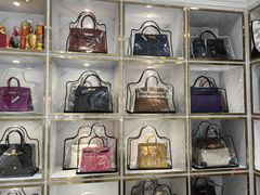 -奢物·巴黎站奢侈品回收寄售