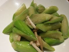 菌菇炒丝瓜-渝乡人家(和平里店)