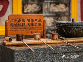 33℃的烈阳高照️，一早起来带上娃就直奔南普陀来了～
