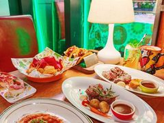 -Famous肥猫墨西哥音乐餐吧(五棵松华熙LIVE店)