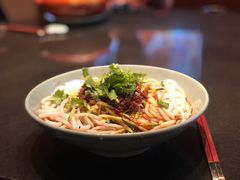 凉拌米粉-丽江金茂凯悦臻选酒店-滇香馆