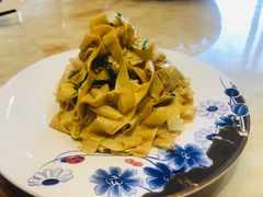 -渔家海鲜舫(宝湖路店)